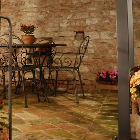 La Piccola Corte Διαμέρισμα Spello Εξωτερικό φωτογραφία